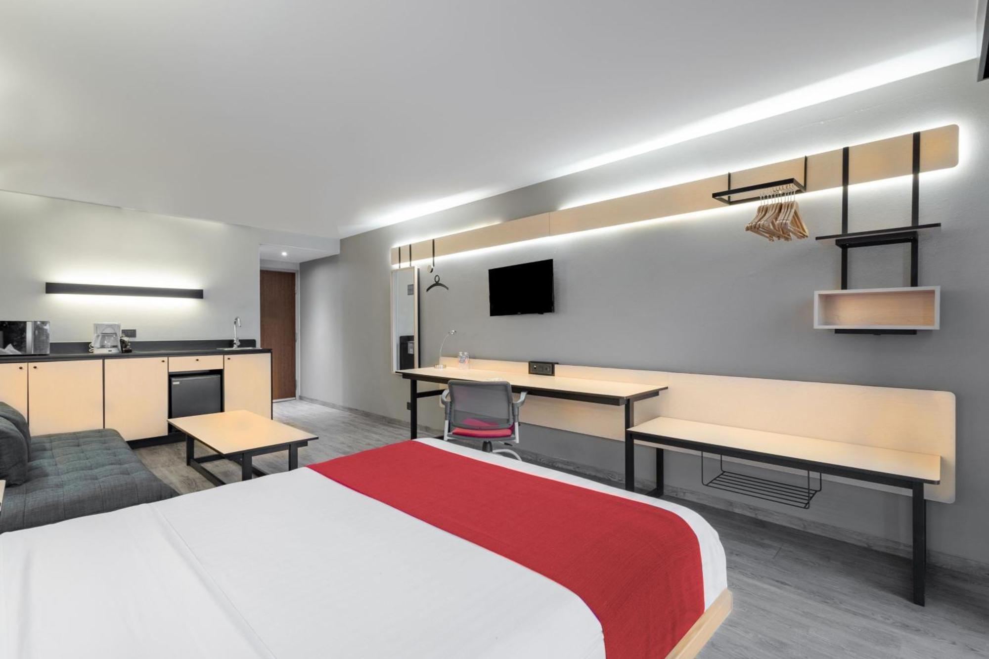 City Express By Marriott Guadalajara Aeropuerto Las Pintas Eksteriør billede